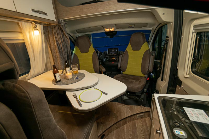 Pössl Roadcruiser innen 3